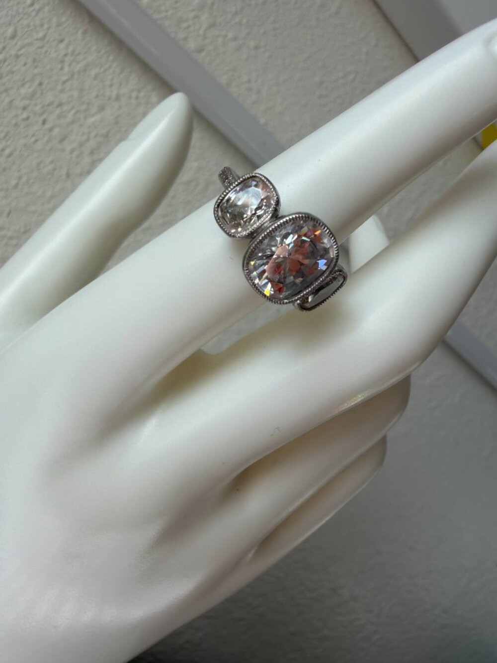 Vintage Jean Dousset Heirloom 925 CZ 3-Stone Mill-grain Cushion Cut Ring - Picture 11 of 17